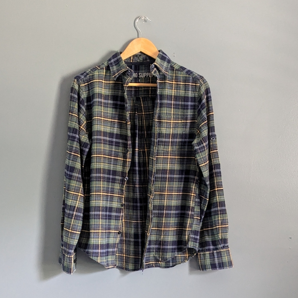❤Mossimo Supply Co plaid collared button long sleeve 100% cotton shirt men small